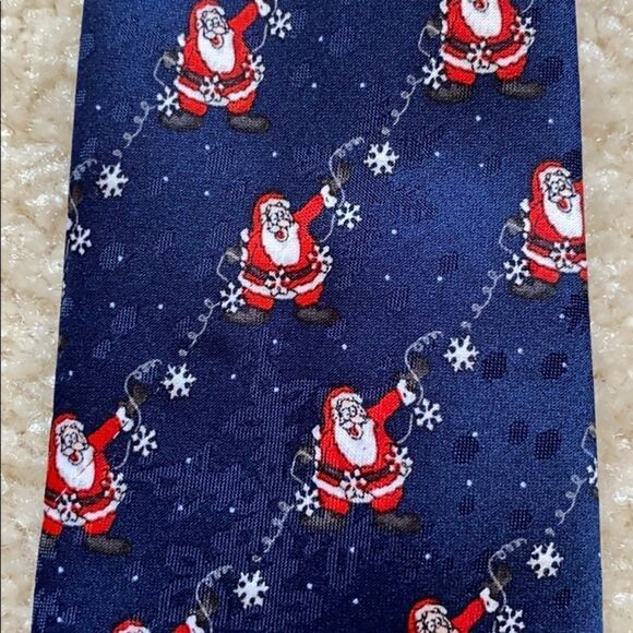 Dockers Santa Tie Size 8 & under. - Picture 2 of 4